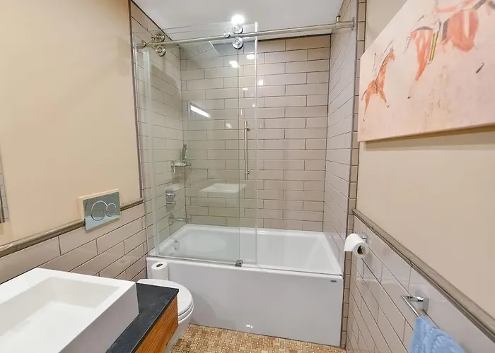 Salishan Chief Suite