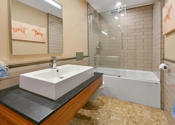 Salishan Chief Suite